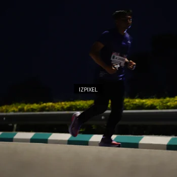 Runner Photo 7400173