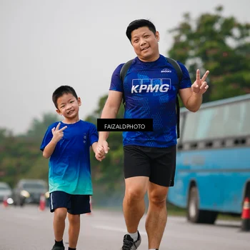 Runner Photo 7400224