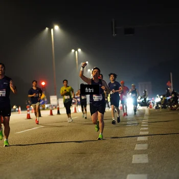 Runner Photo 7400236