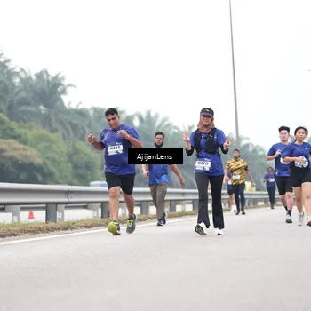 Runner Photo 7400277