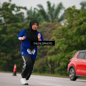 Runner Photo 7400322