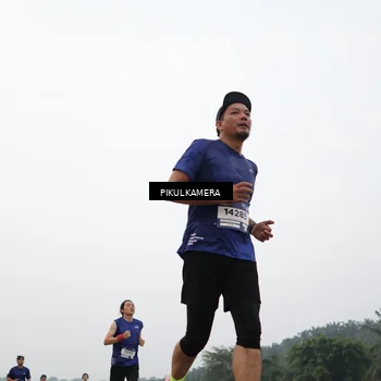 Runner Photo 7400326