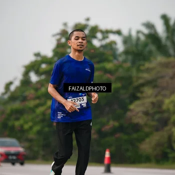 Runner Photo 7400339