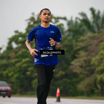 Runner Photo 7400340