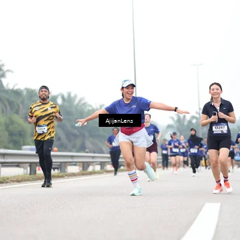 Runner Photo 7400408
