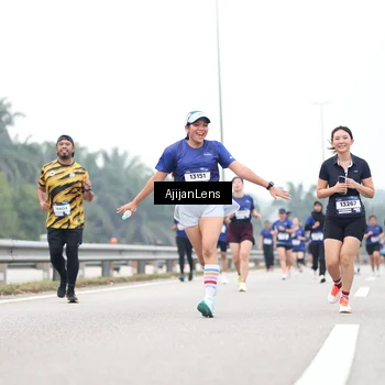 Runner Photo 7400424