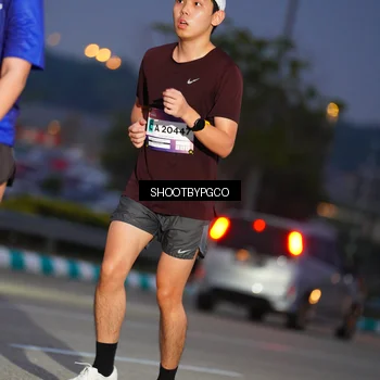Runner Photo 7400494