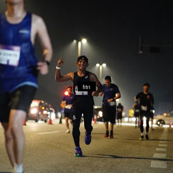 Runner Photo 7400542