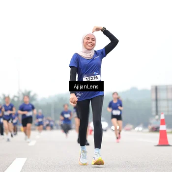 Runner Photo 7400585