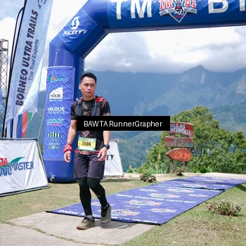 Runner Photo 74006