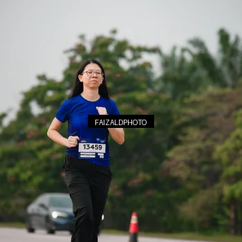Runner Photo 7400676