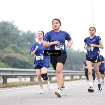 Runner Photo 7400733