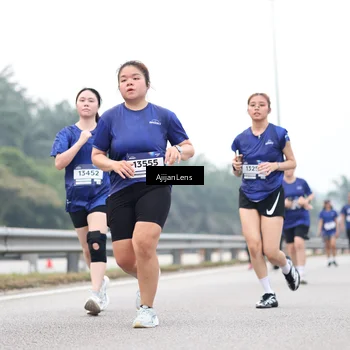 Runner Photo 7400737