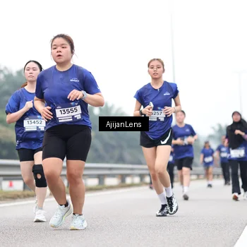 Runner Photo 7400755