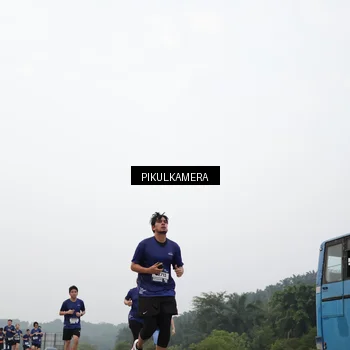 Runner Photo 7400770