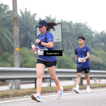 Runner Photo 7400784