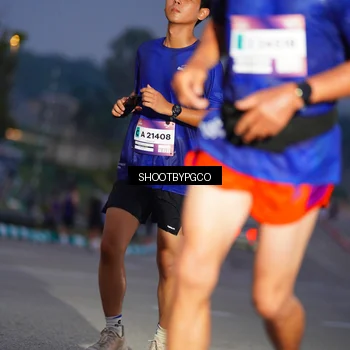 Runner Photo 7400803