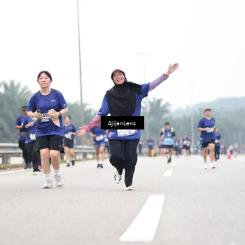 Runner Photo 7400815