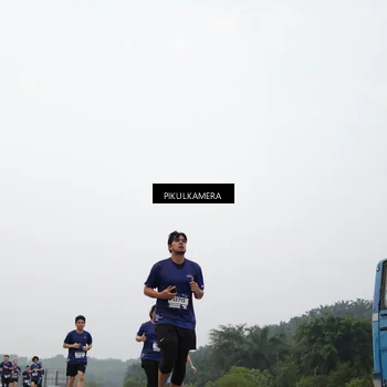Runner Photo 7400819