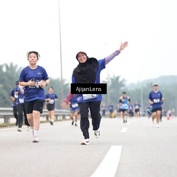 Runner Photo 7400857