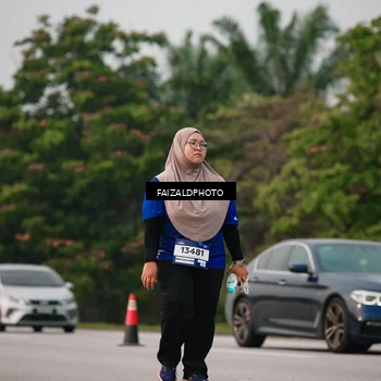 Runner Photo 7400866