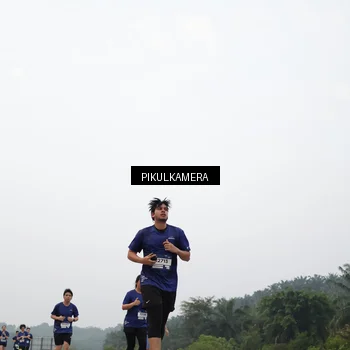 Runner Photo 7400889