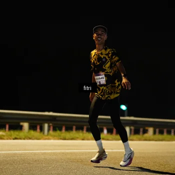 Runner Photo 7400894