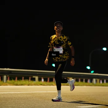 Runner Photo 7400912