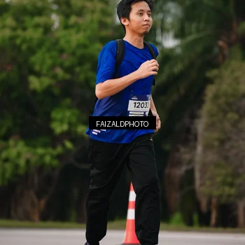 Runner Photo 7400957