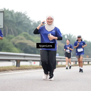 Runner Photo 7400964