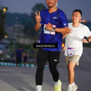 Runner Photo 7400987