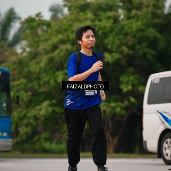 Runner Photo 7400988
