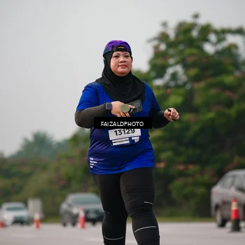 Runner Photo 7400993