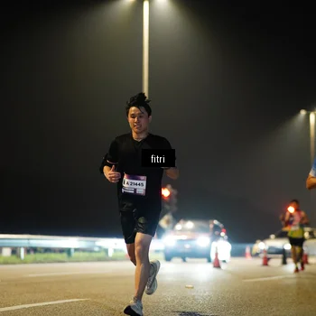 Runner Photo 7401013