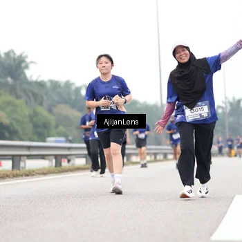 Runner Photo 7401066