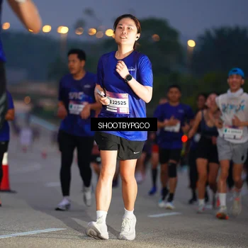 Runner Photo 7401111
