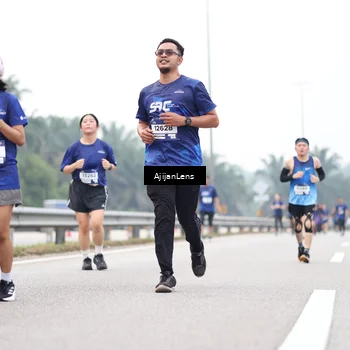 Runner Photo 7401118