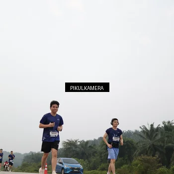 Runner Photo 7401137