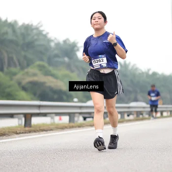 Runner Photo 7401154