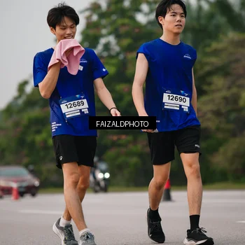 Runner Photo 7401158