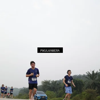 Runner Photo 7401171