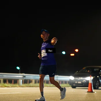 Runner Photo 7401185