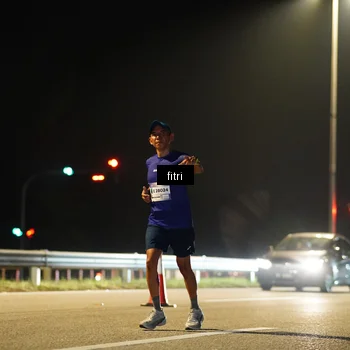 Runner Photo 7401191