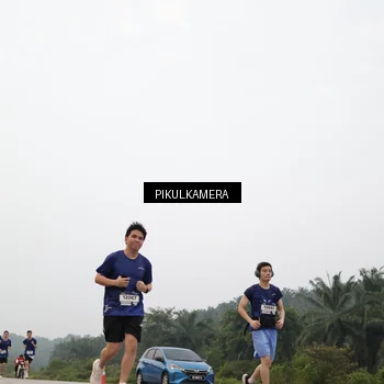 Runner Photo 7401210