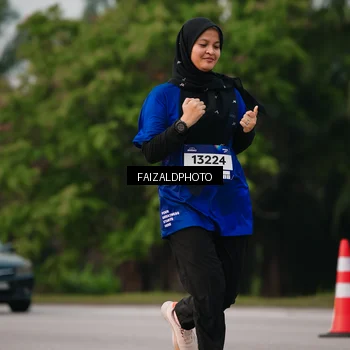 Runner Photo 7401213