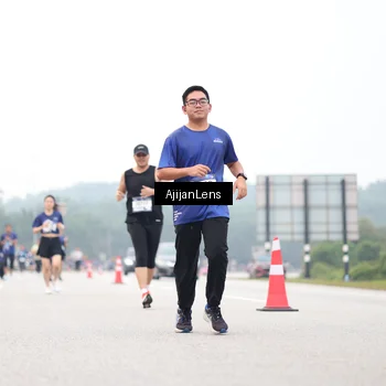 Runner Photo 7401215