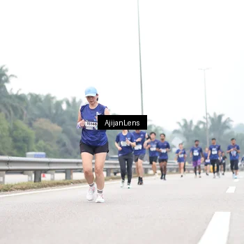 Runner Photo 7401297
