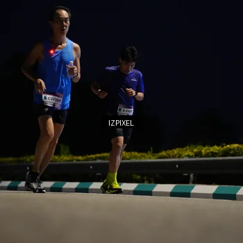 Runner Photo 7401305