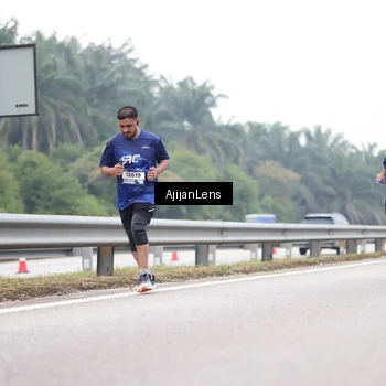 Runner Photo 7401307