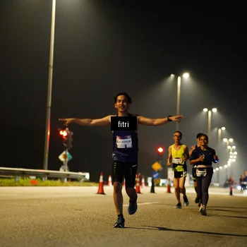 Runner Photo 7401348